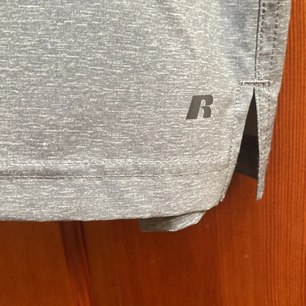 Mens Russell Dry Power 360 Shorts / Size 40-42 / NWT - Picture 9 of 17